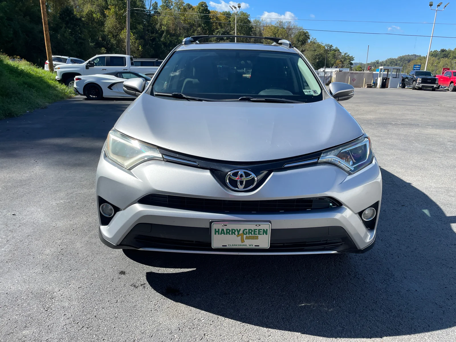 Used 2016 Toyota RAV4 XLE with VIN 2T3RFREV3GW536073 for sale in Clarksburg, WV