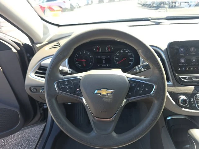 Used 2025 Gray Chevrolet LT image 15
