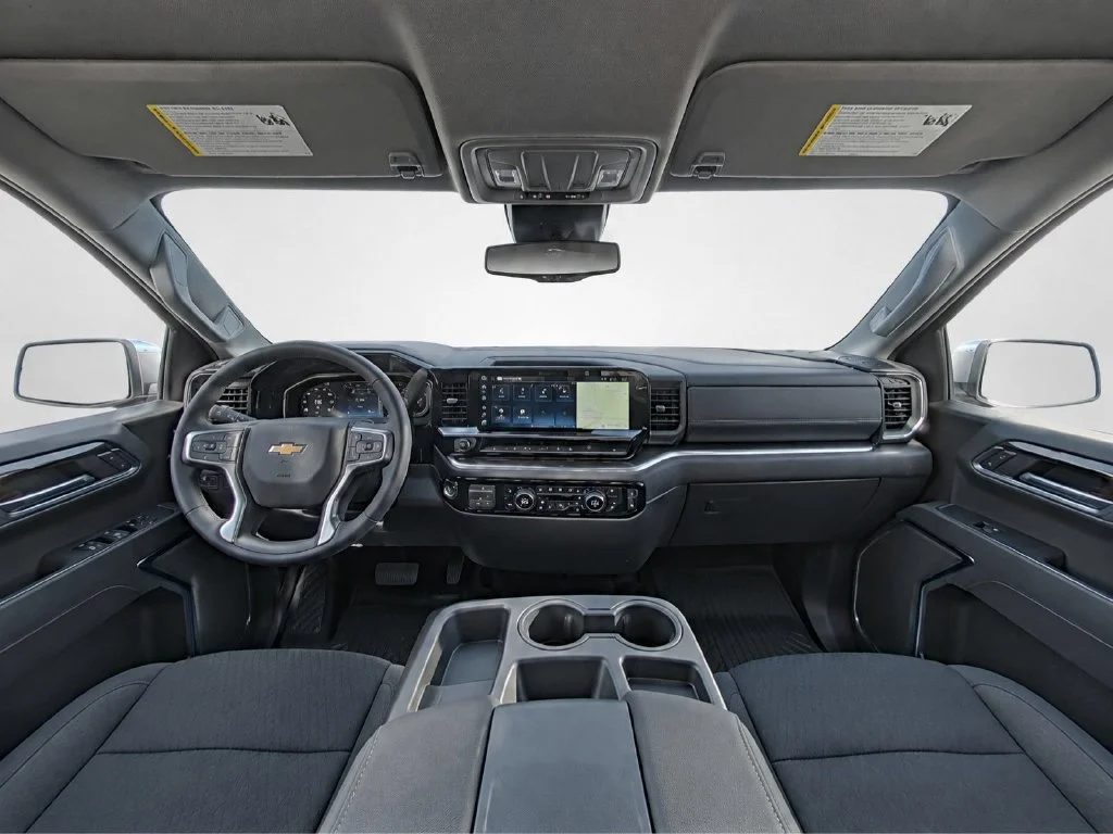 New 2026 White Chevrolet LT image 30