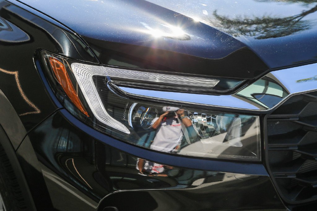 Certified Used 2024 Crystal Black Pearl Honda AWD EX-L image 11