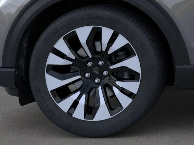 New 2026 Gray Ford Platinum image 19
