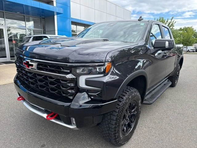 Used 2024 Gray Chevrolet ZR2 image 2