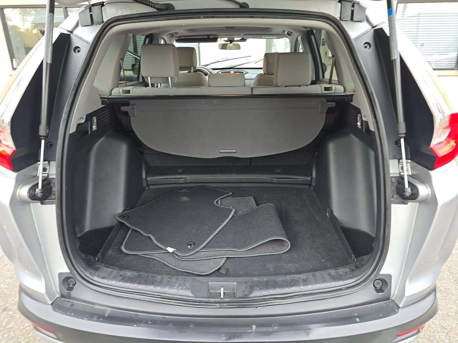 Used 2018 Lunar Silver Metallic Honda EX image 13
