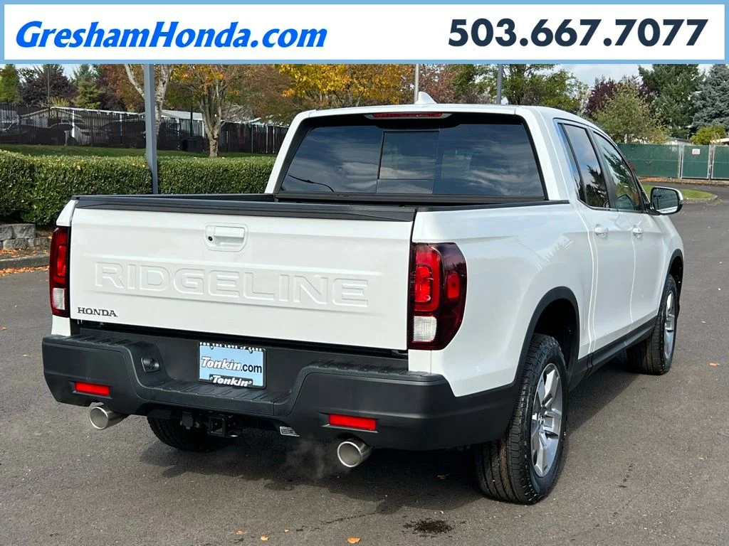 New 2026 Platinum White Pearl Honda RTL image 7
