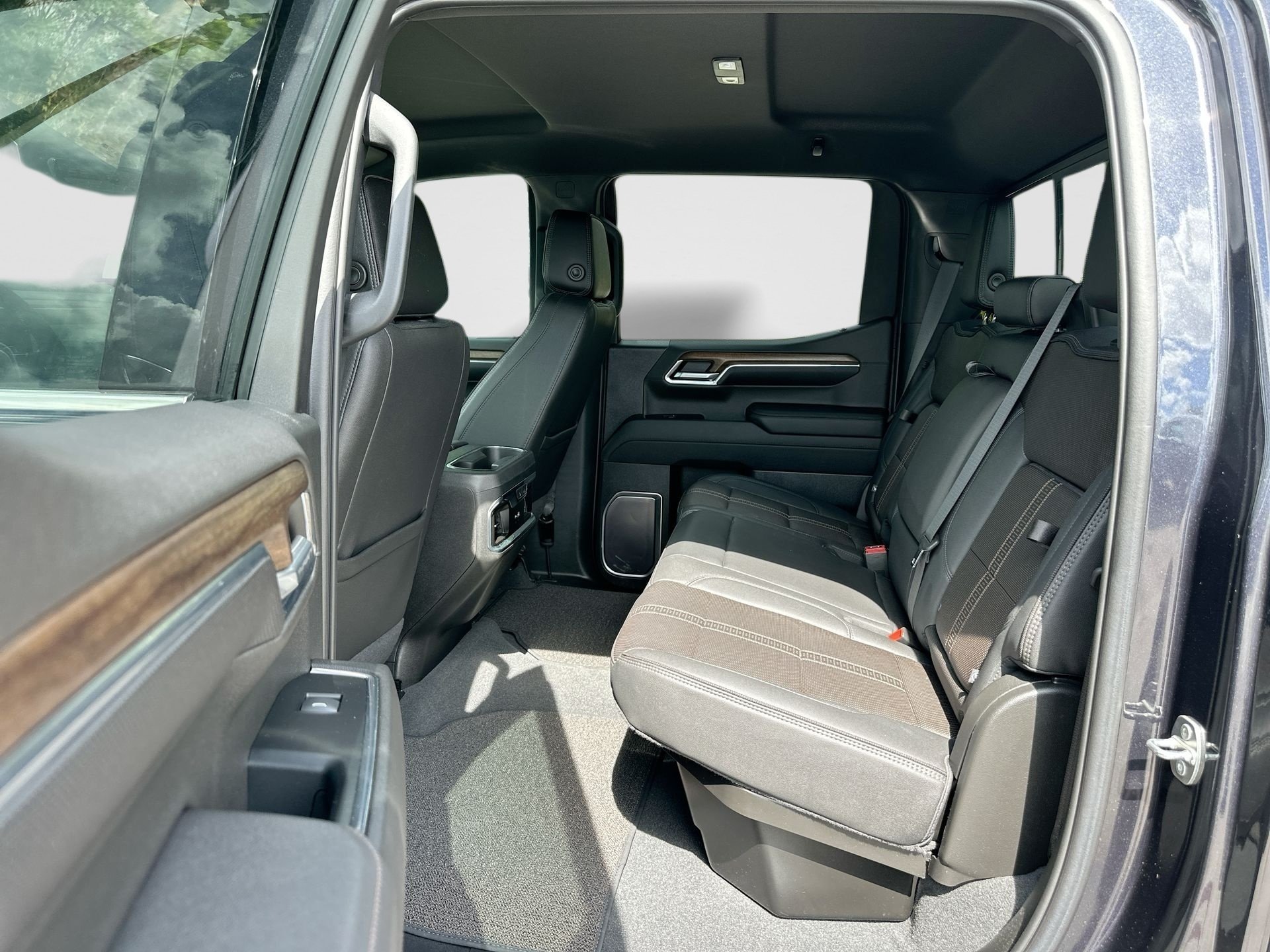 2023 Chevrolet Silverado 1500 High Country - Photo 24