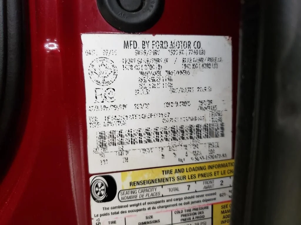 Used 2016 Red Ford Platinum image 27