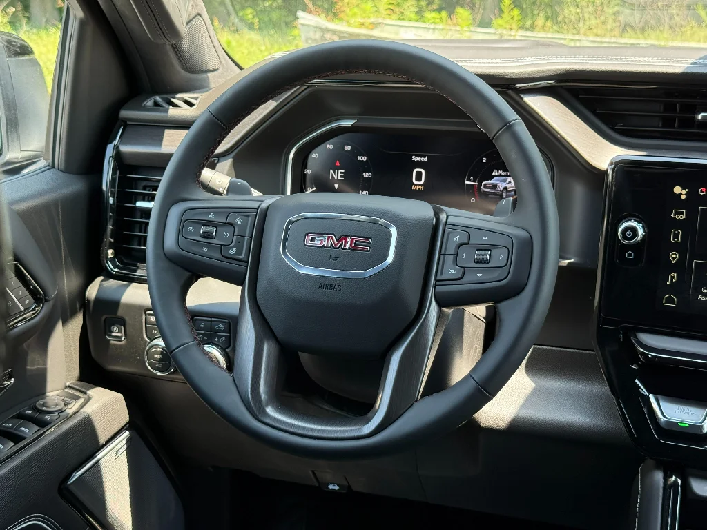 New 2026 Summit White GMC AT4X image 38