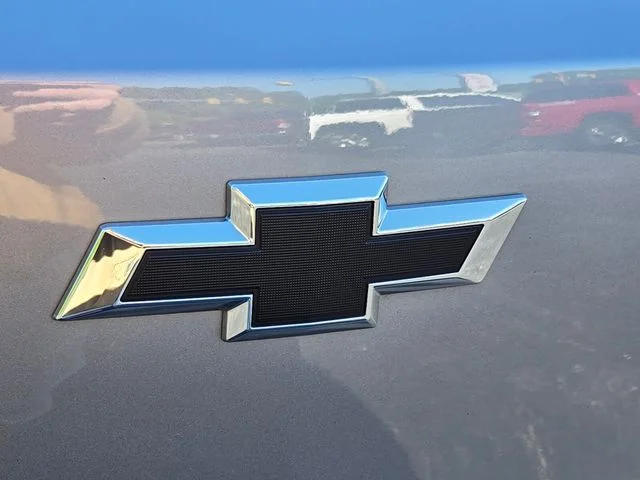 Used 2023 Gray Chevrolet RS image 16