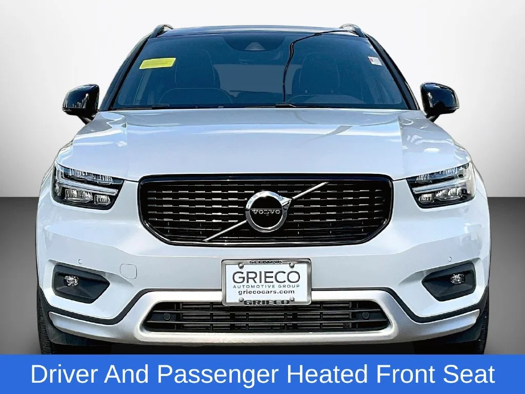 Used 2021 Crystal White Metallic Volvo R-Design image 2