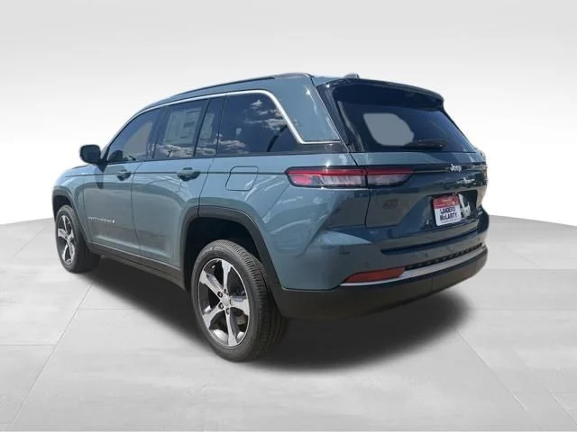 New 2026 Steel Blue Exterior Paint Jeep Limited image 6