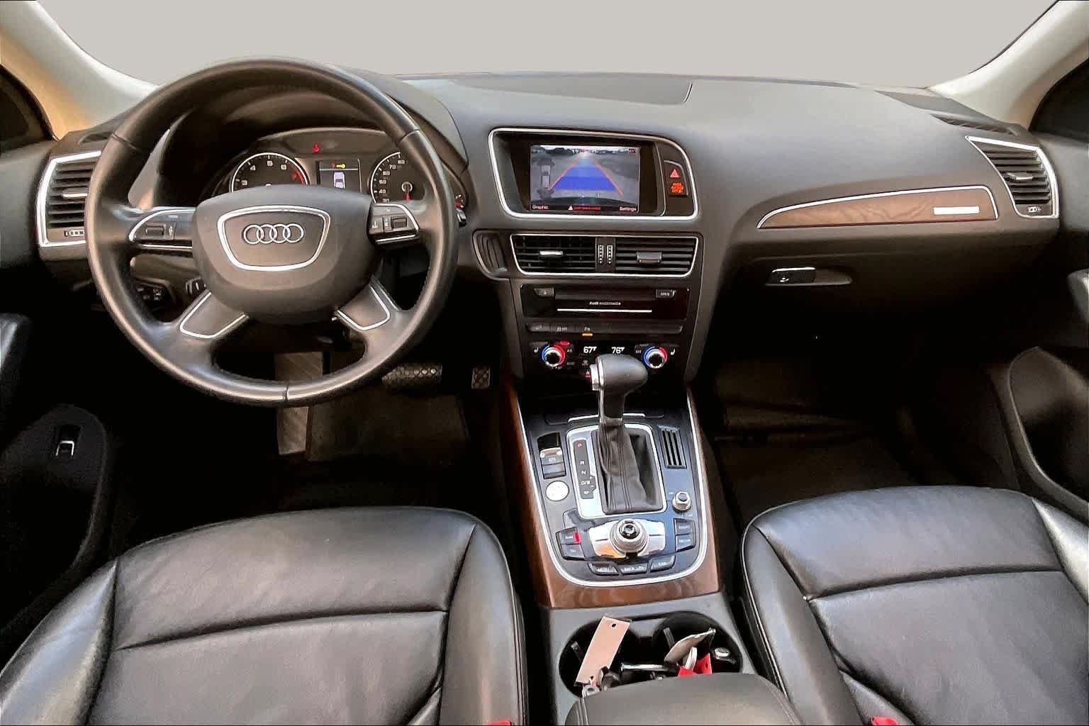 Used 2017 Brilliant Black Audi Premium image 16