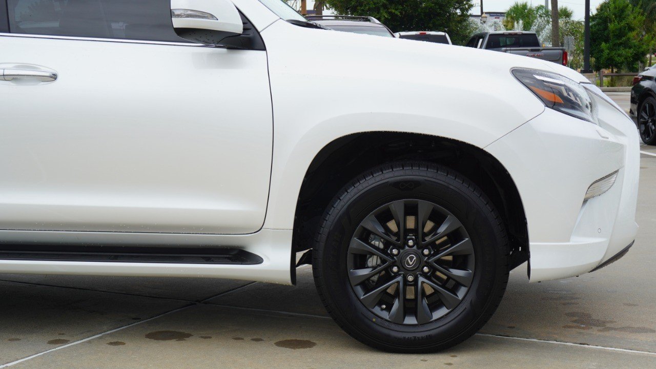 Certified Used 2023 EMINENT WHITE PEARL Lexus GX 460 Premium image 9