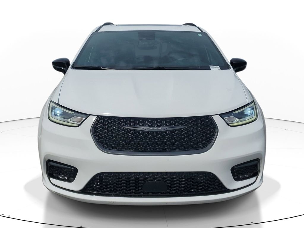2025 Chrysler Pacifica Hybrid Select Premium S-Appearance PHEV's photo
