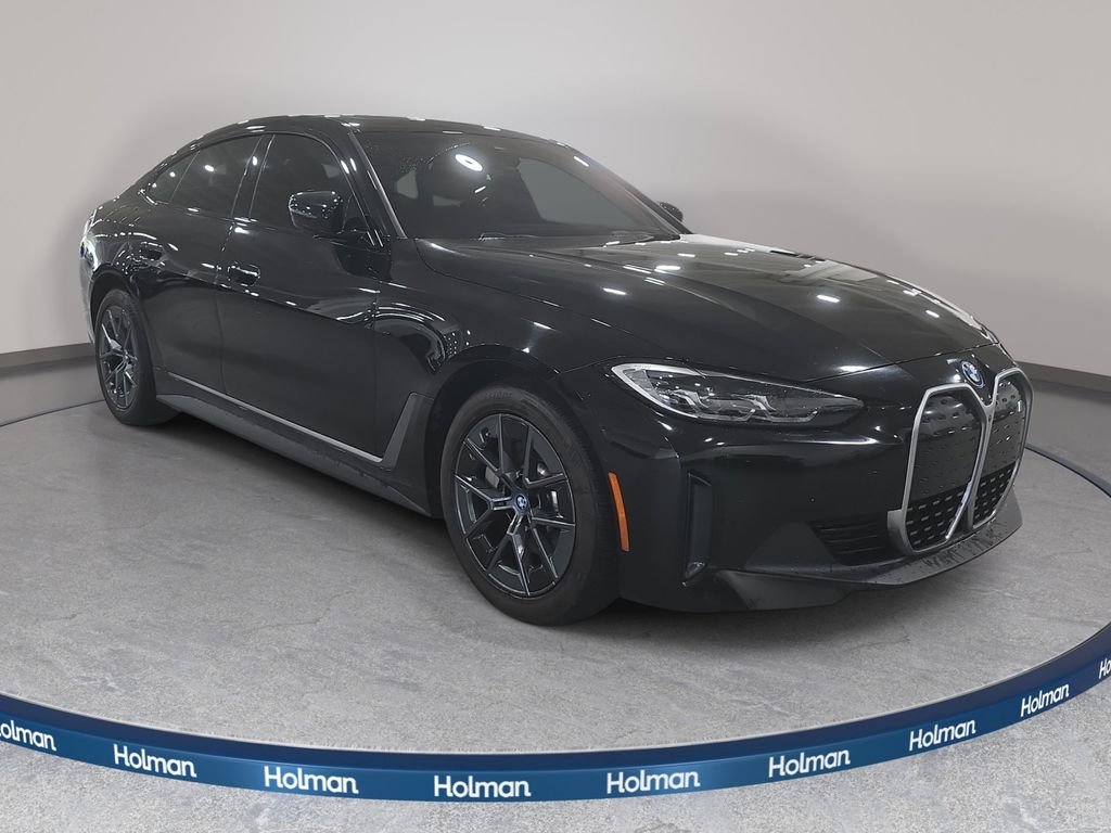 Used 2023 Jet Black BMW eDrive35 image 3