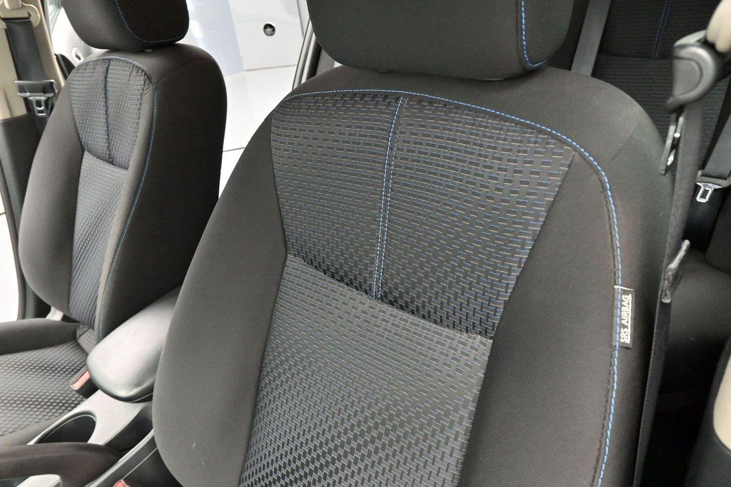 Used 2017 Brilliant Silver Nissan SR Turbo image 13