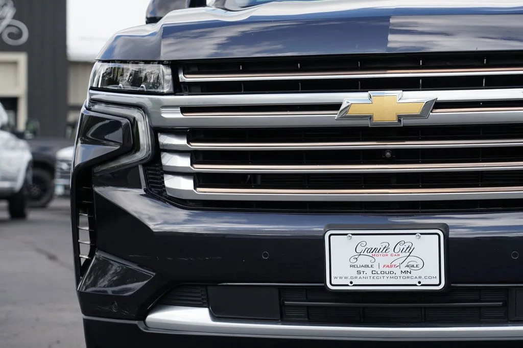 2023 Chevrolet Suburban High Country - Photo 9
