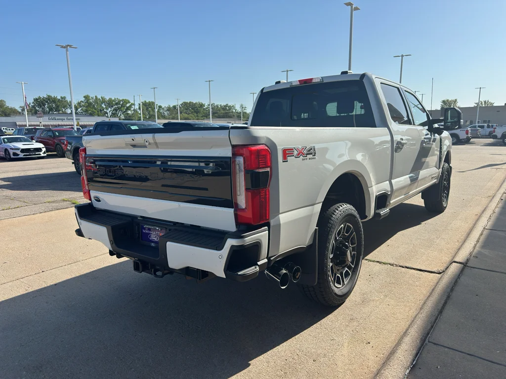 New 2026 Star White Ford Platinum image 9