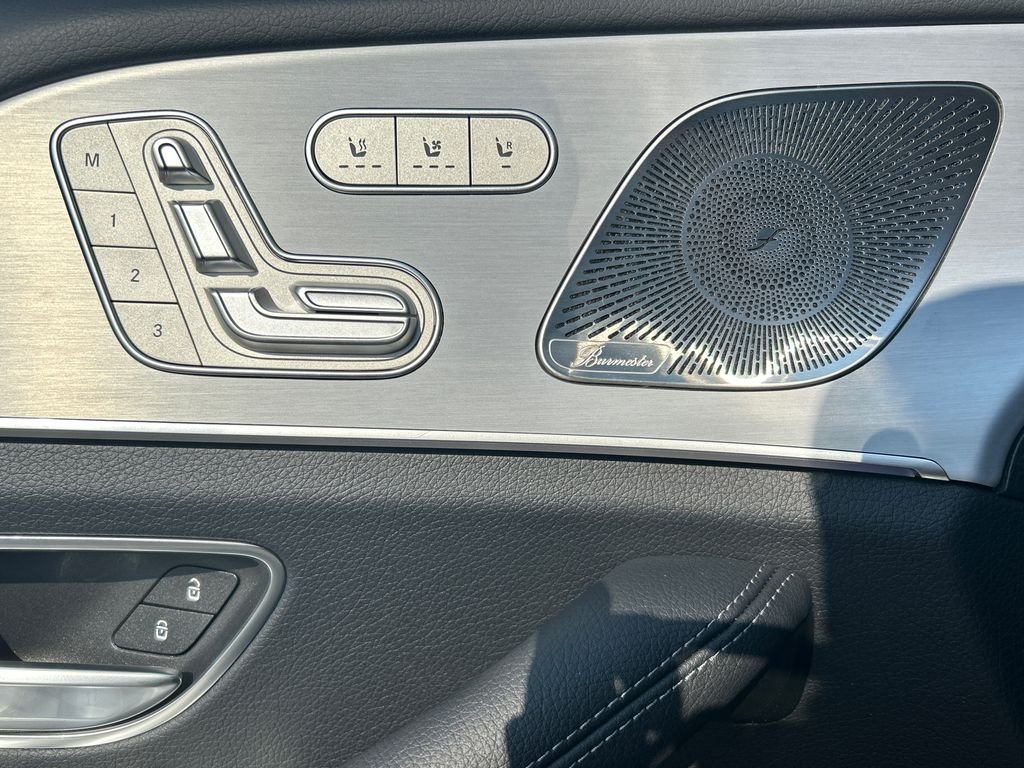 New 2026 MANUFAKTUR Alpine Grey Mercedes-Benz GLS 450 image 11
