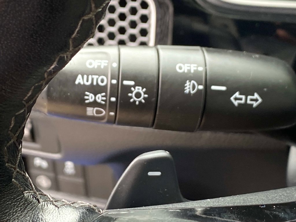 Used 2023 Blue Honda Touring image 19