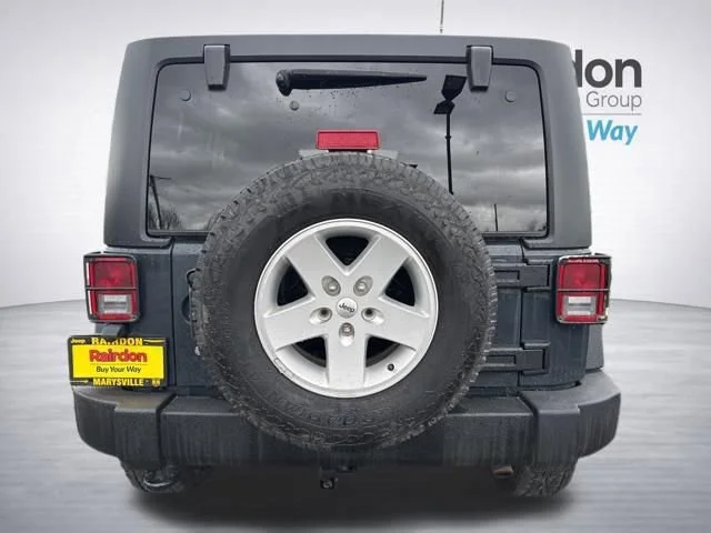 Used 2018 Rhino Clearcoat Jeep Sport S image 6