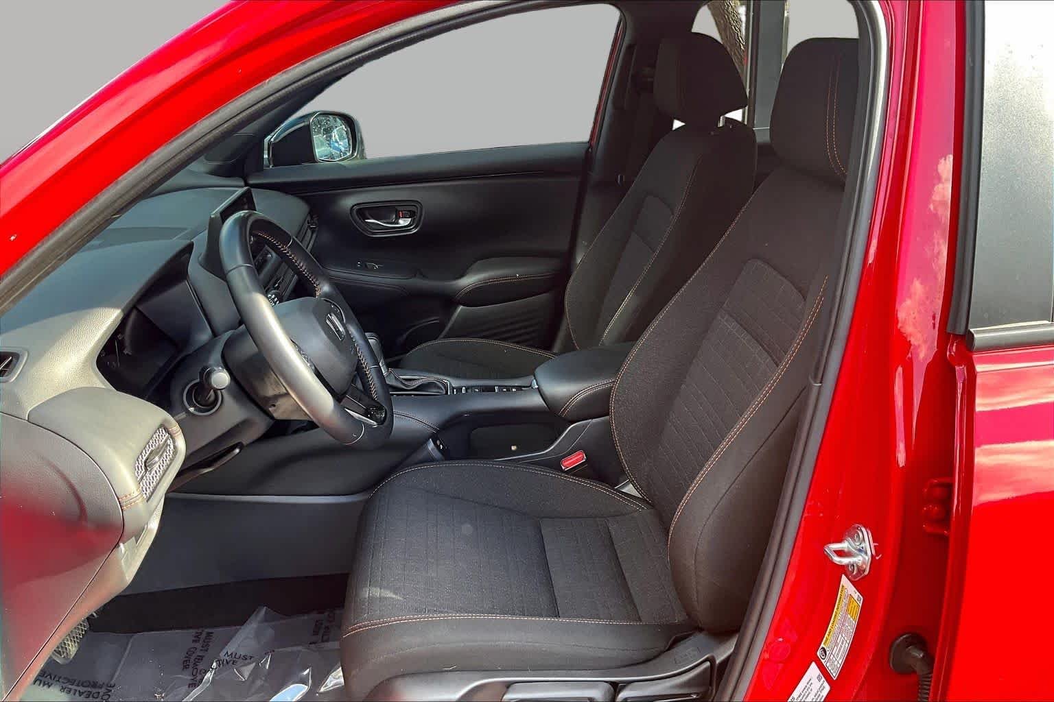 Used 2025 Milano Red Honda Sport image 9