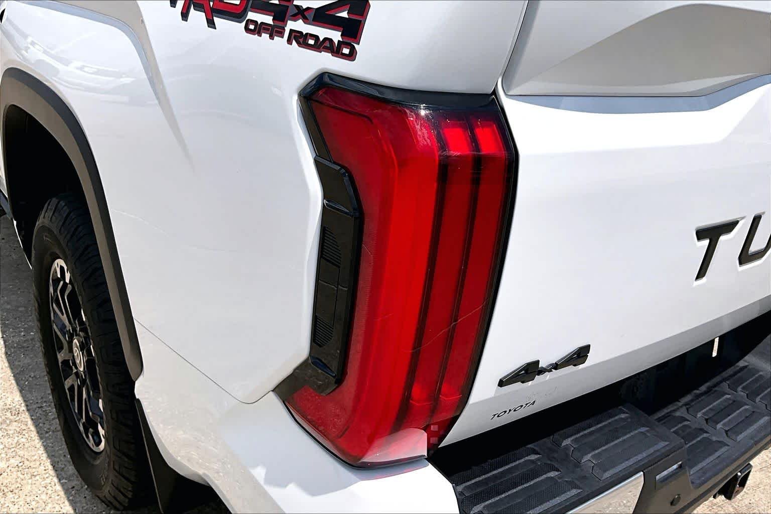 Used 2024 Ice Cap Toyota SR5 image 28