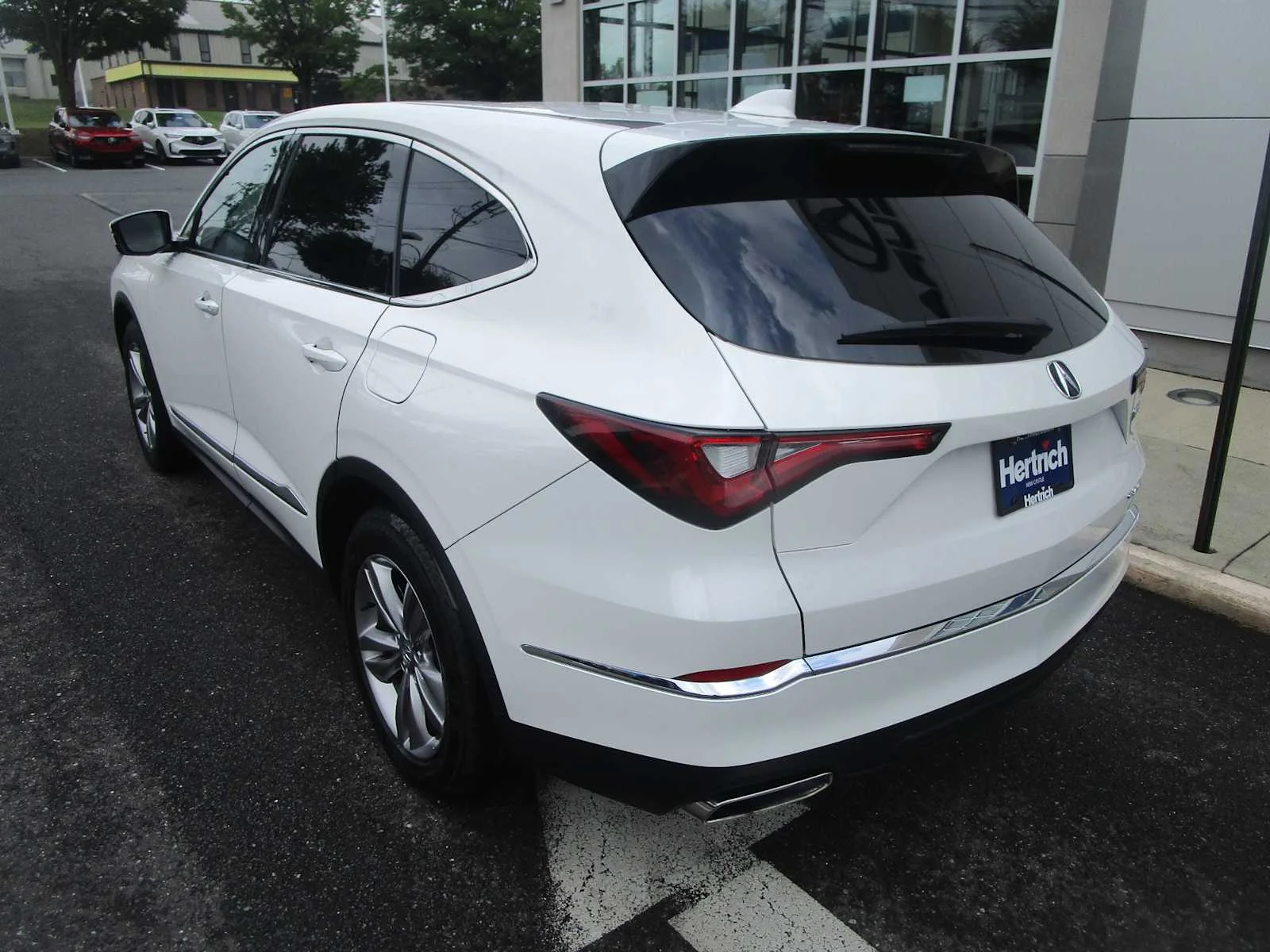 Certified Used 2024 Platinum White Pearl Acura  image 8