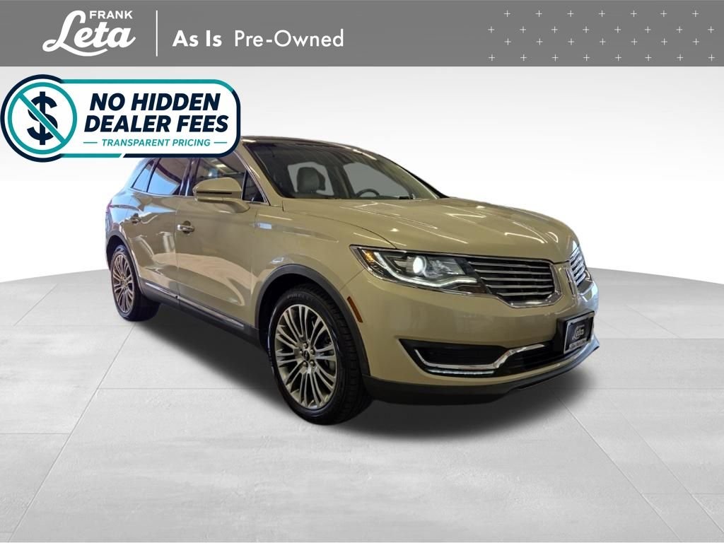 Used 2016 Platinum Dune Metallic Tri-Coat Lincoln  image 10