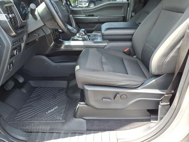 Used 2023 Silver Ford XLT image 17