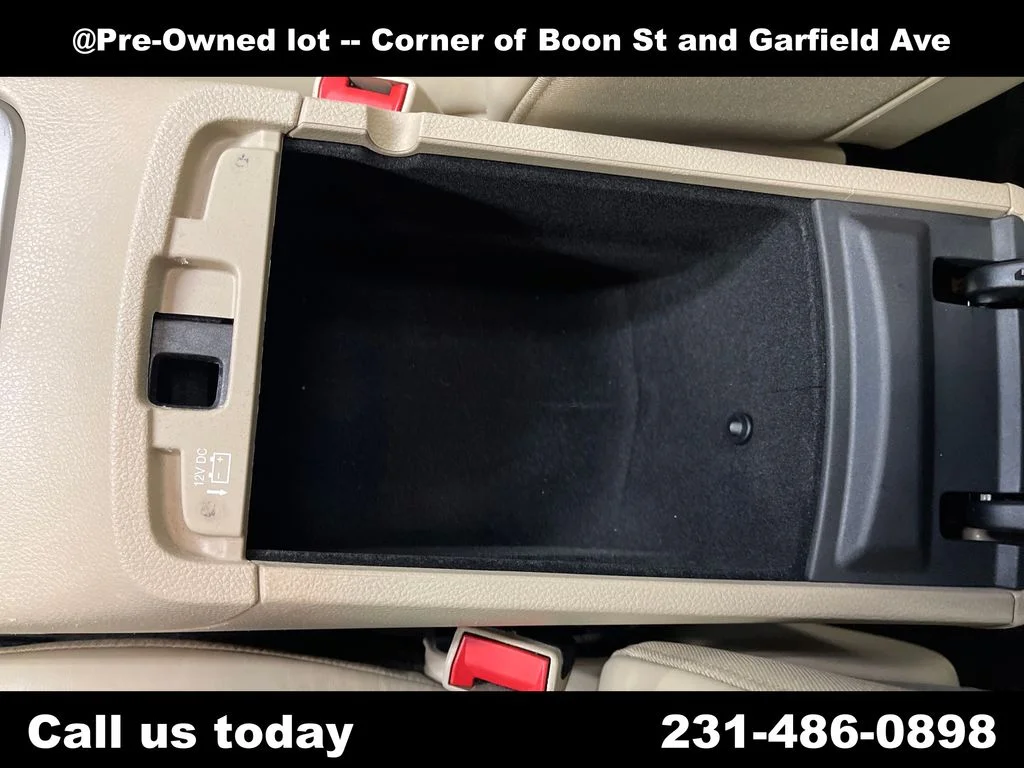 Used 2019 Blue Jeep Limited image 26