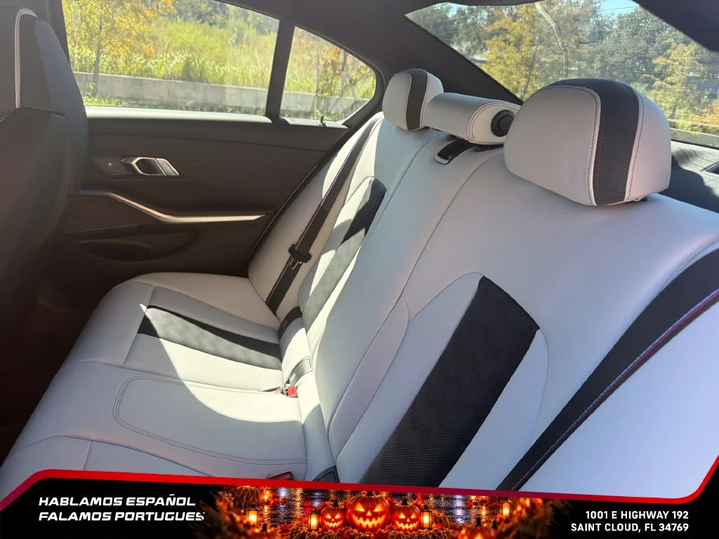 Used 2027 Gray BMW Competition xDrive image 27