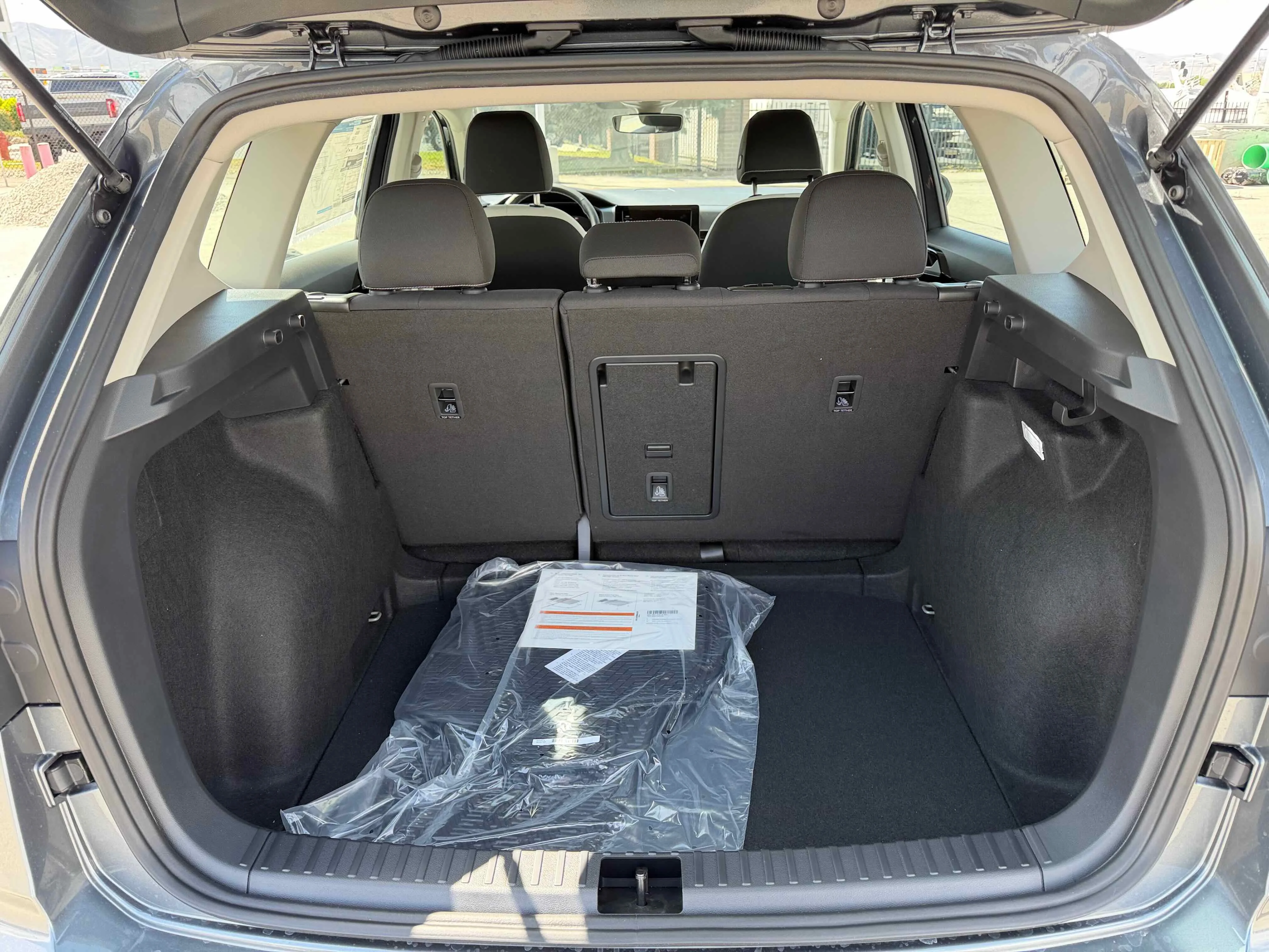New 2026 Platinum Gray Volkswagen S image 26