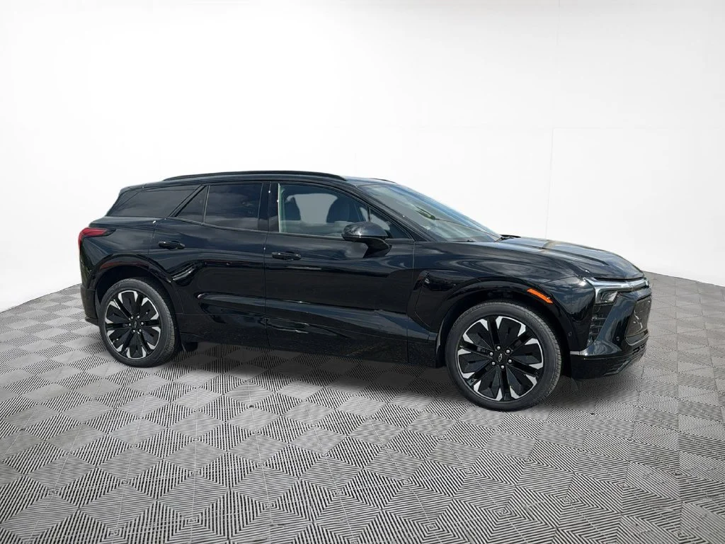 Used 2026 Black Chevrolet RS image 5
