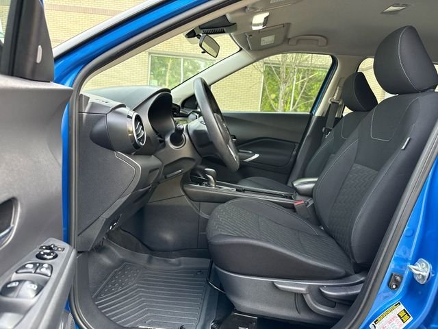 Used 2021 Blue Nissan SV image 11