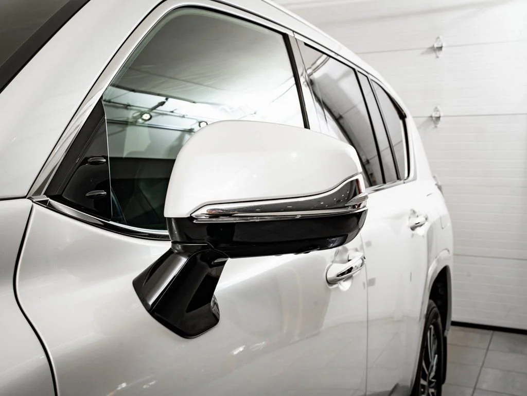 Used 2024 White Pearl Lexus 600 Premium image 17