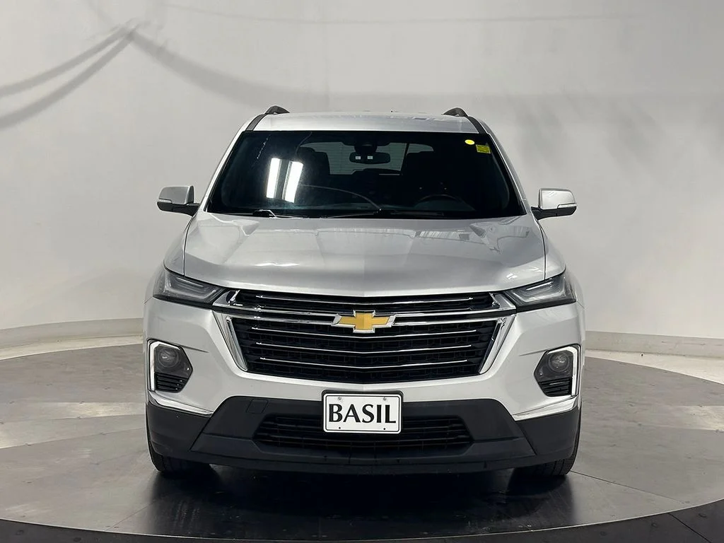 Used 2022 Silver Chevrolet LT image 9