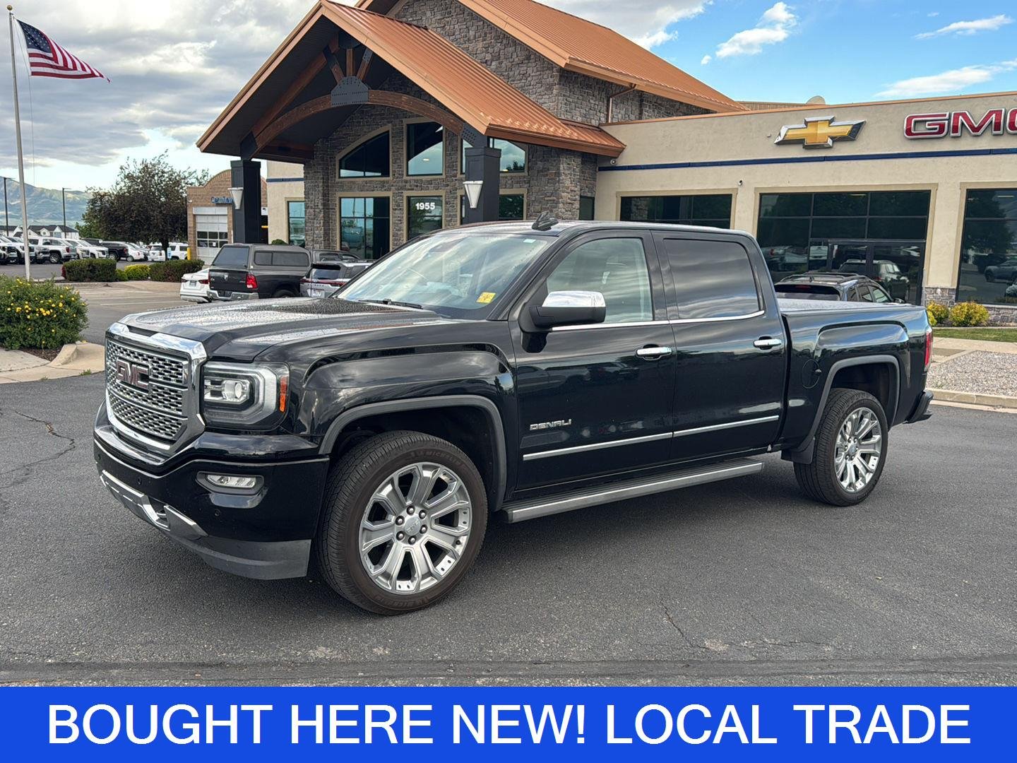 2018 GMC Sierra 4WD Crew Cab Short Box's photo