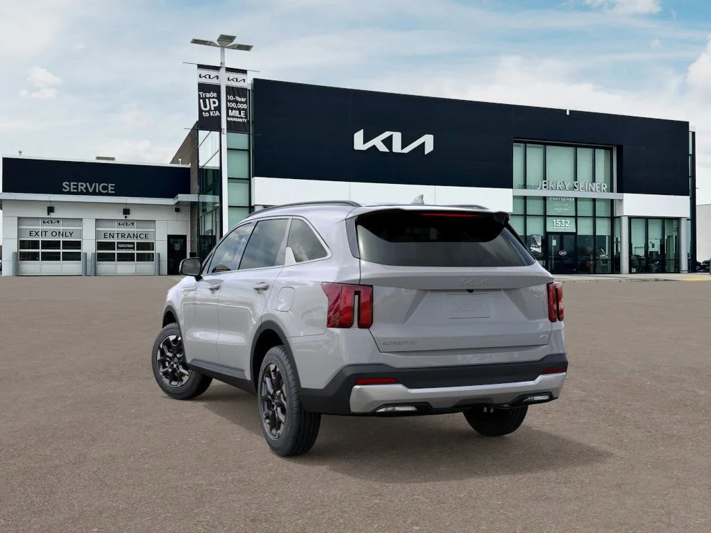 New 2026 Wolf Gray Kia S image 4