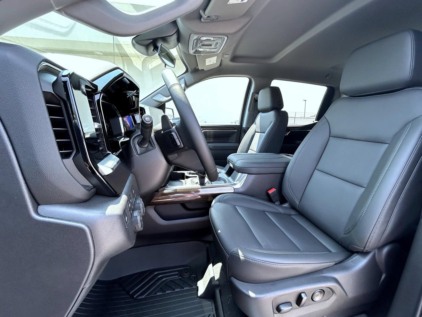 New 2026 Summit White Chevrolet LT image 12