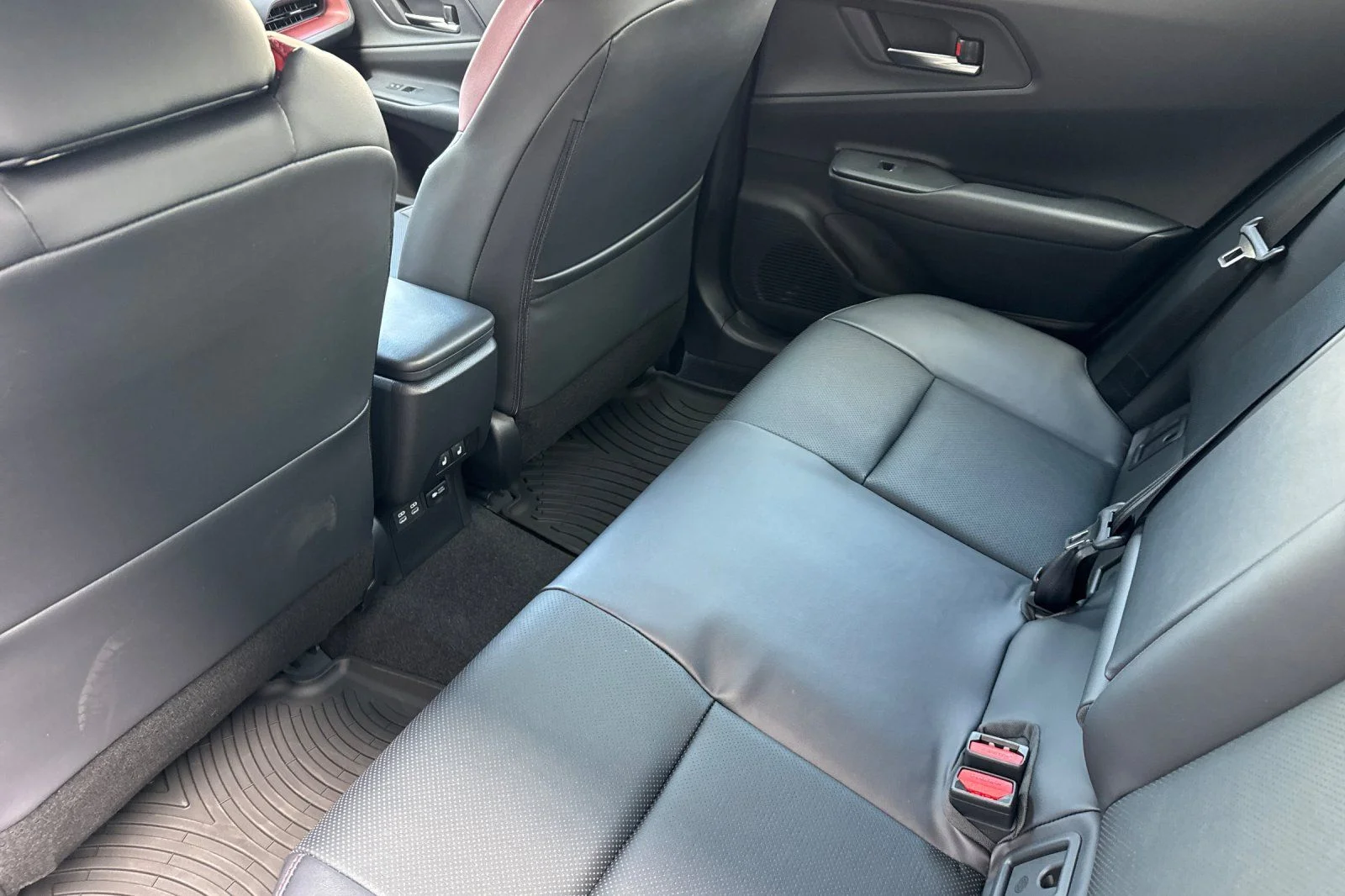 New 2027 Wind Chill Pearl Toyota XSE Premium image 13