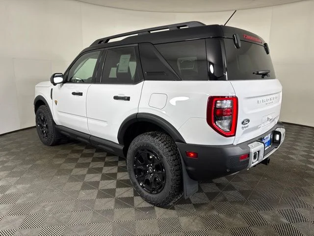 New 2026 Oxford White Ford Badlands image 5