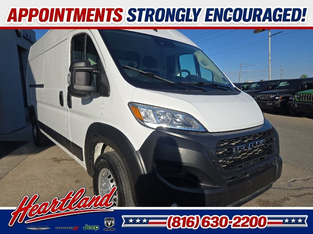 Used 2025 White Ram High Roof image 13