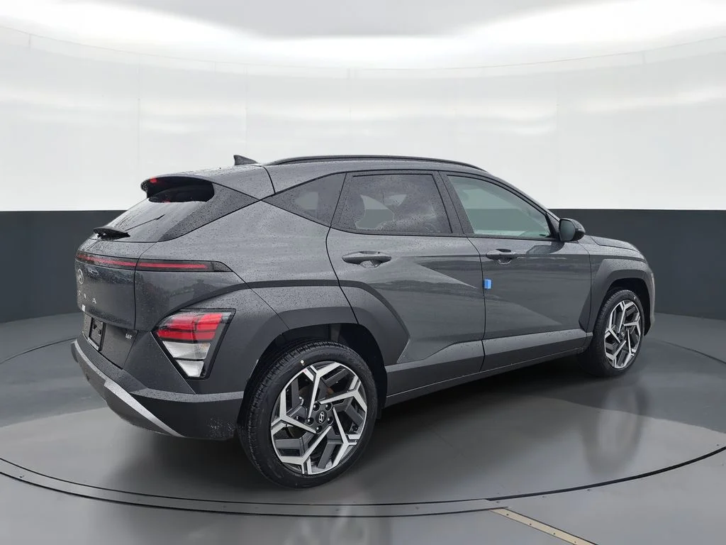 New 2026 Gray Hyundai SEL Premium image 3