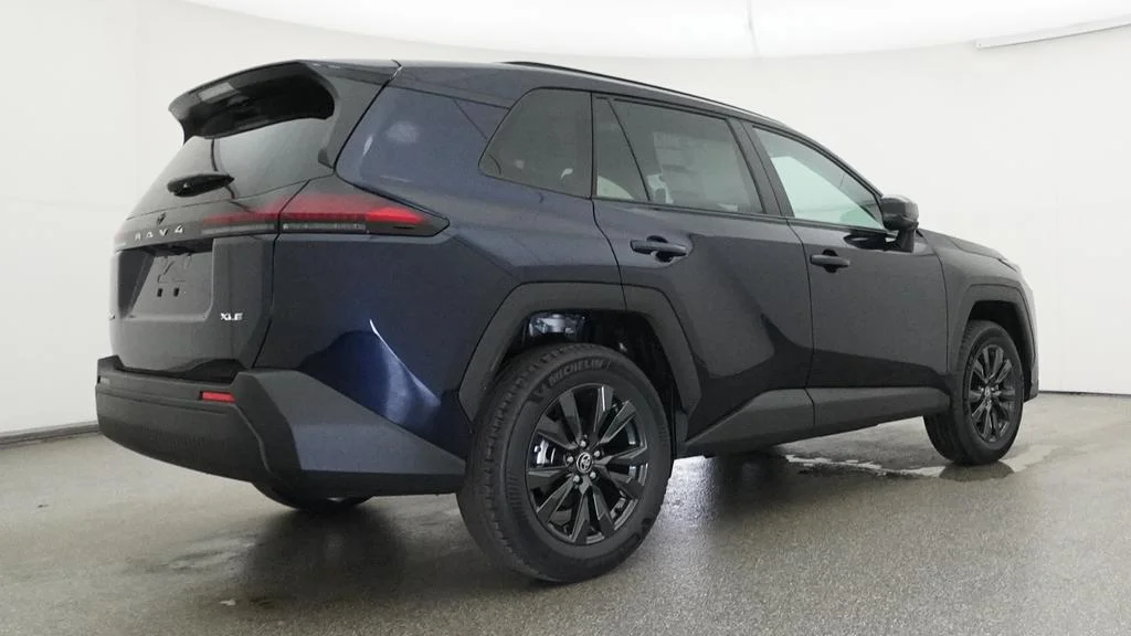 New 2026 Blueprint Toyota XLE Premium image 17
