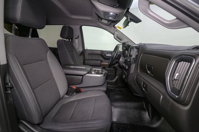 Used 2021 Gray Chevrolet LT image 16