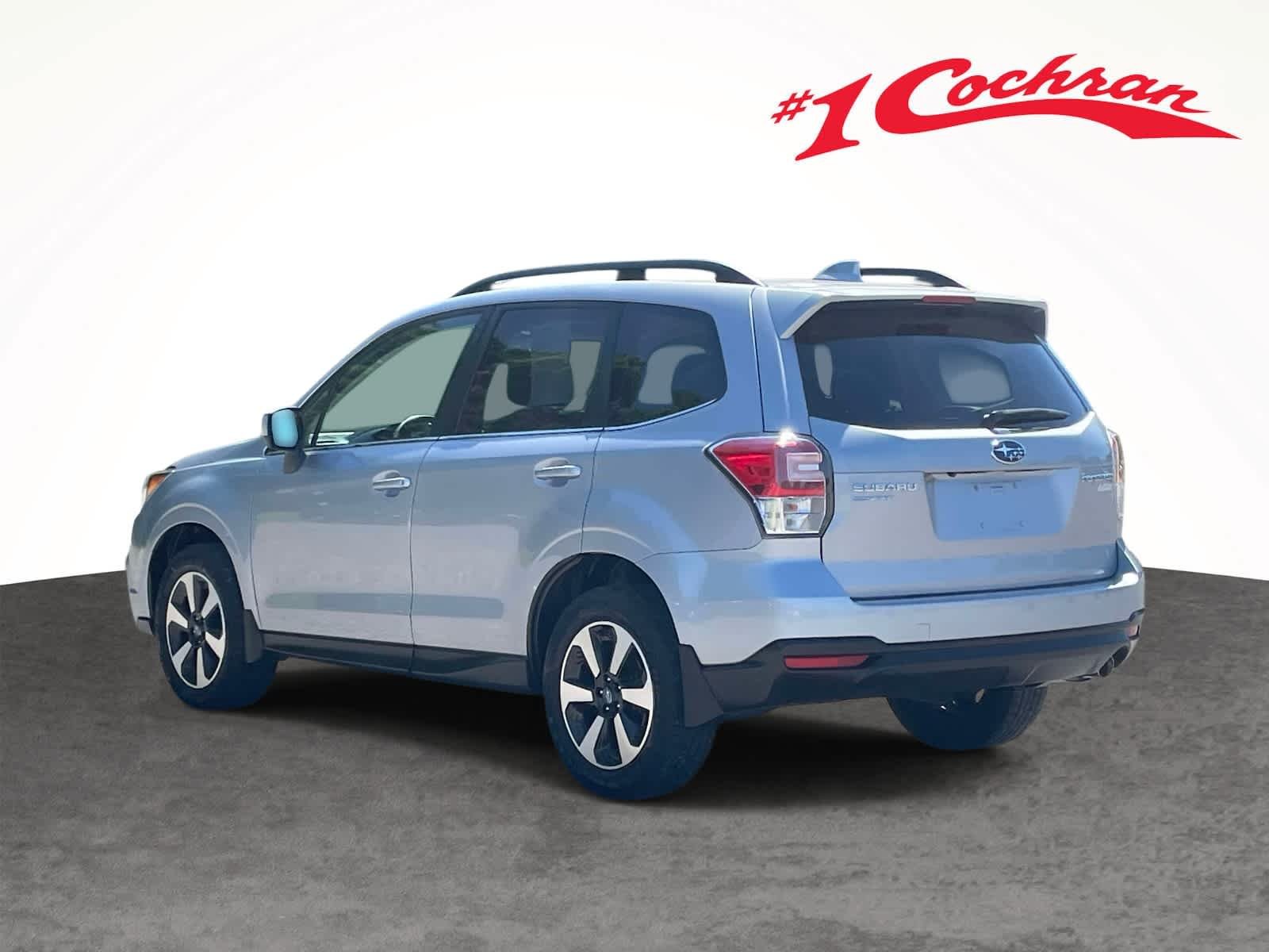 Used 2017 Ice Silver Metallic Subaru Limited image 5