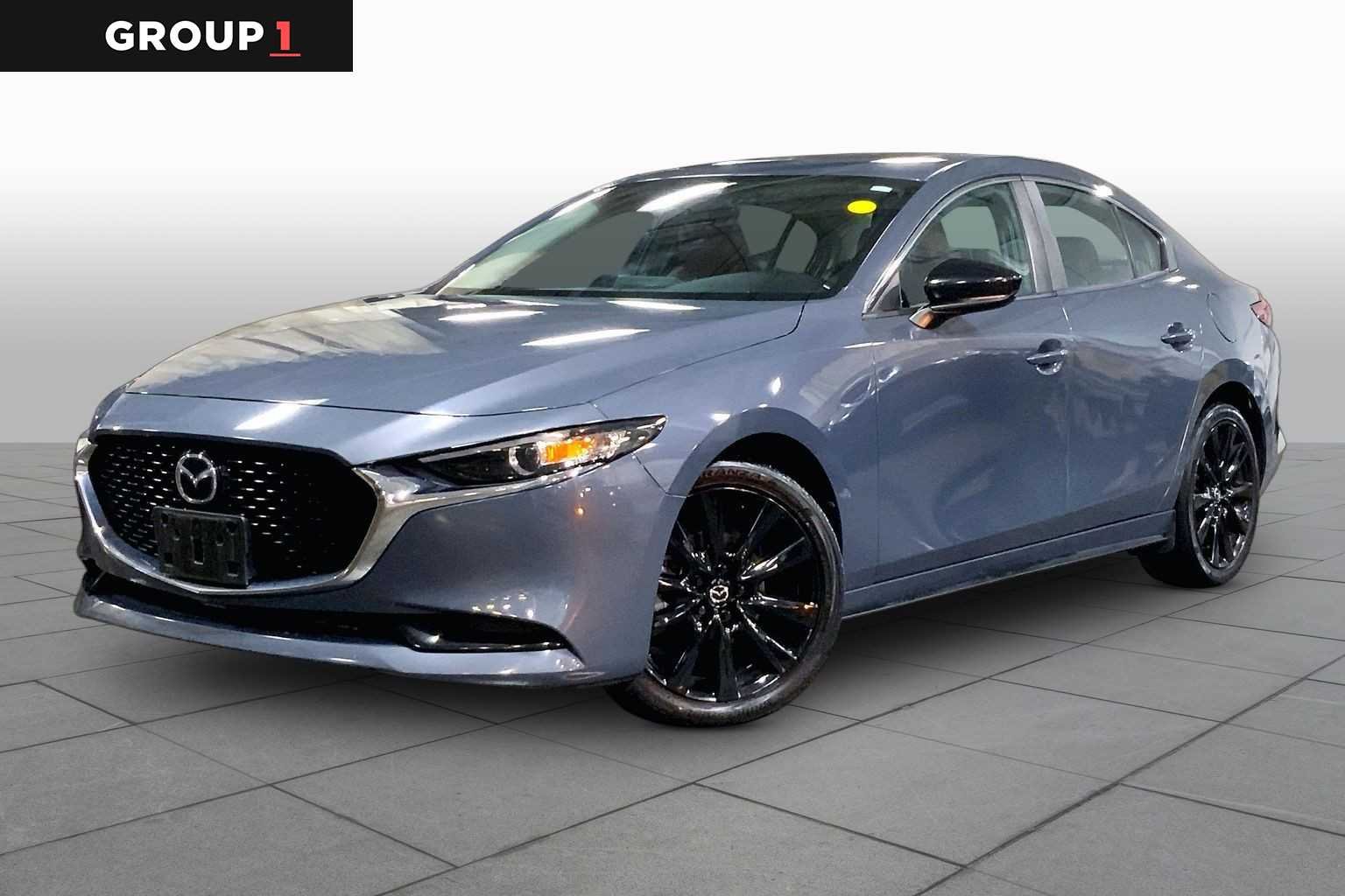 2022 Mazda Mazda3 Sedan Carbon Edition