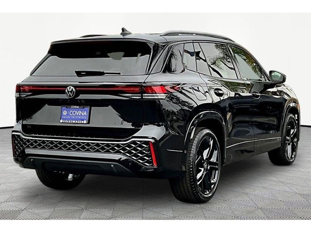 New 2026 Deep Black Pearl Volkswagen 2.0T SE R-Line Black image 6