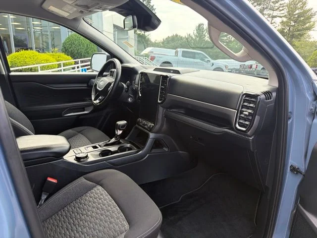Used 2024 Gray Ford XLT image 9