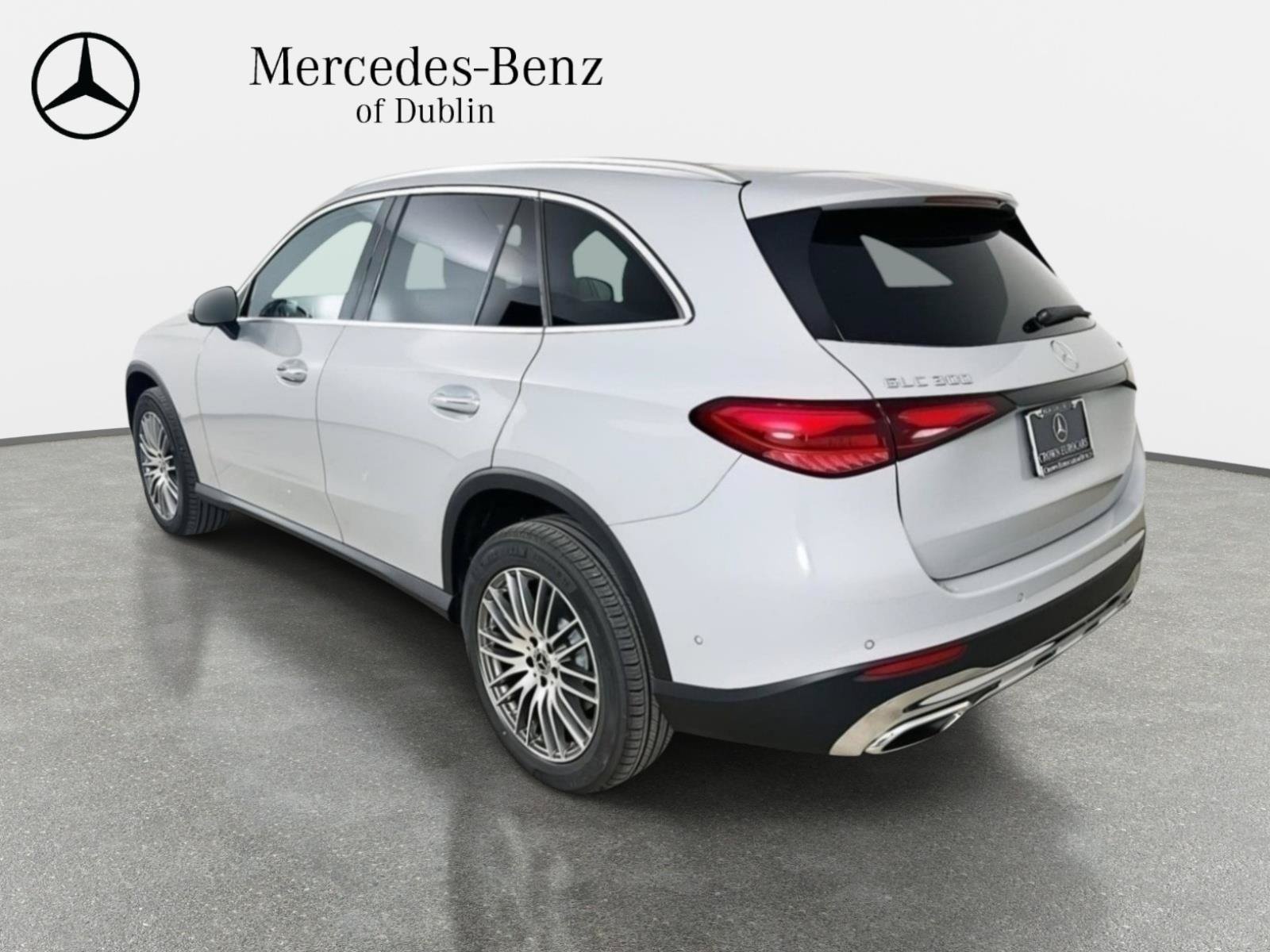 Used 2026 MANUFAKTUR Alpine Grey Mercedes-Benz GLC 300 image 5